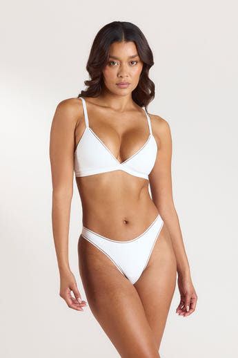Comfort Triangle Bralette - Vit