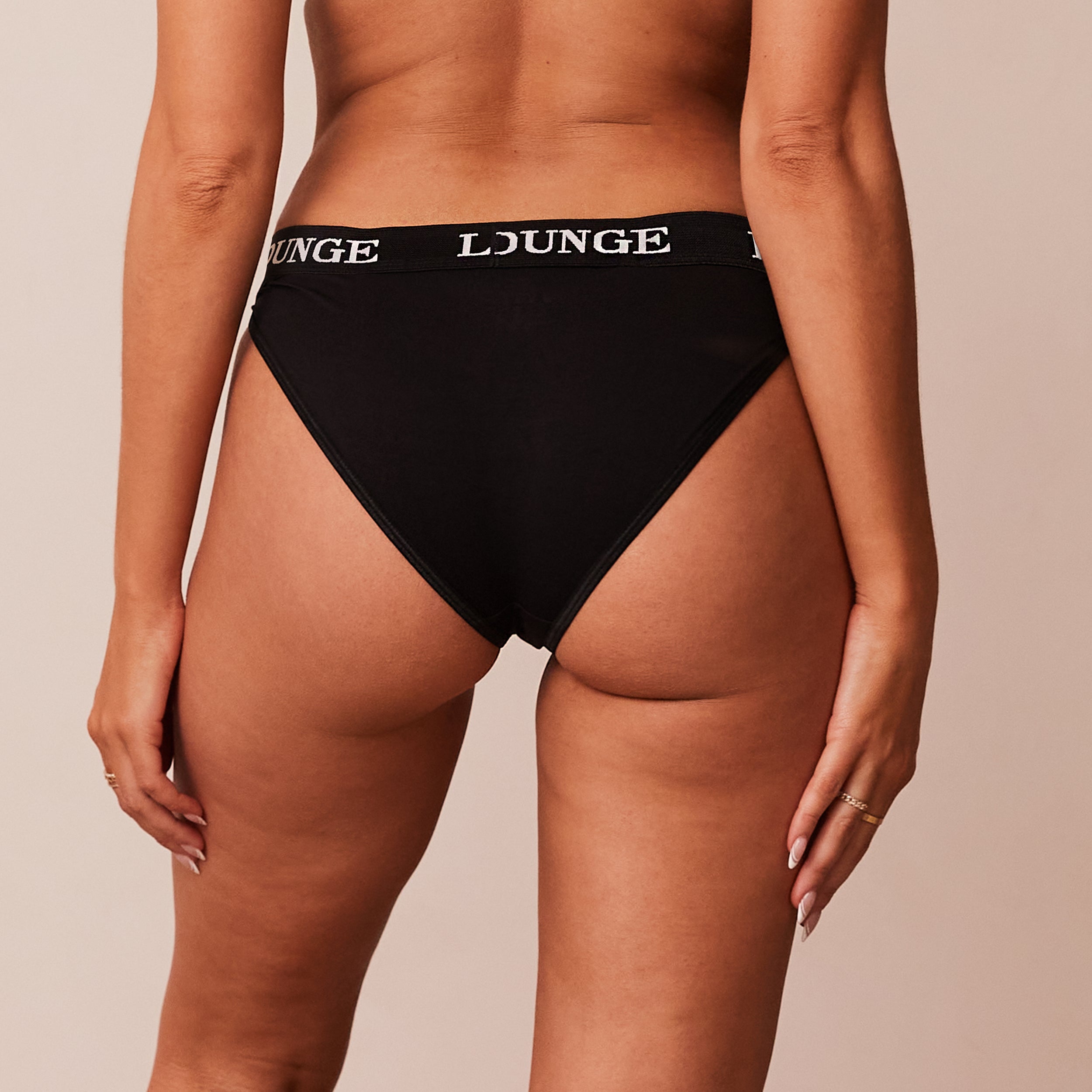 Bamboo Triangle Trosor | Kara, S