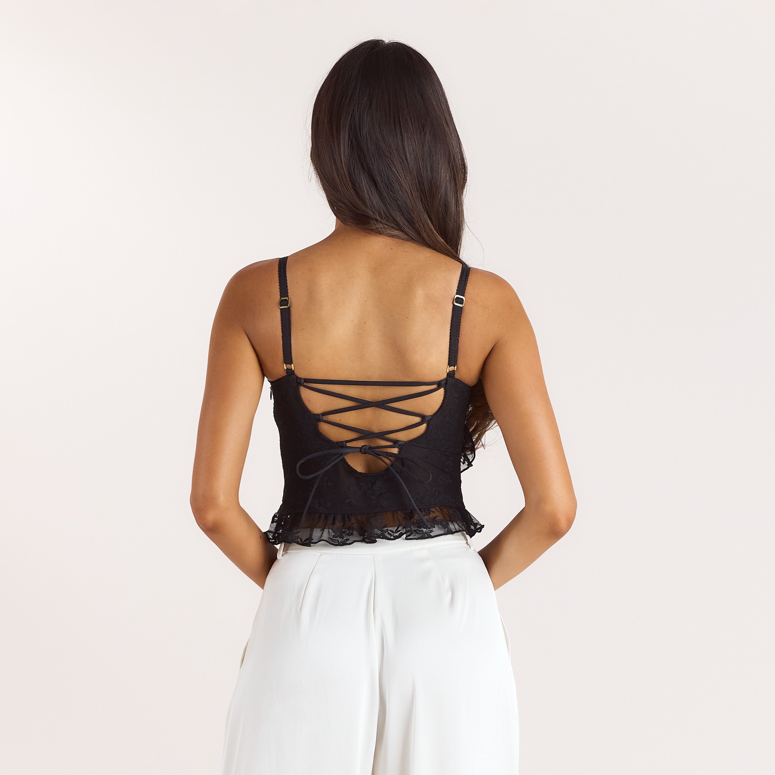 Asymmetrisk spetstop | Asymmetrisk spetstop - Svart