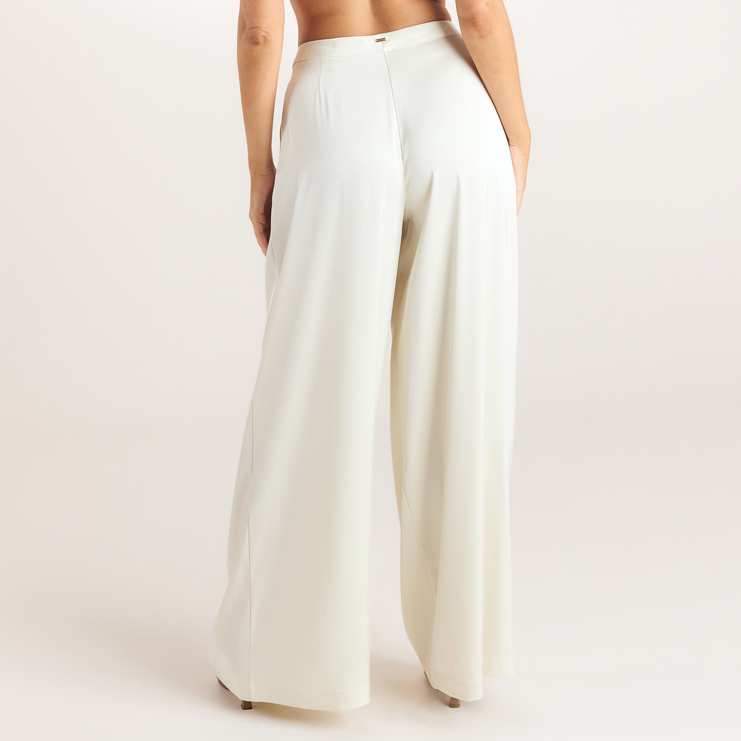 Satin Pleated Byxor | Satin Pleated Byxor - Krämfärgad