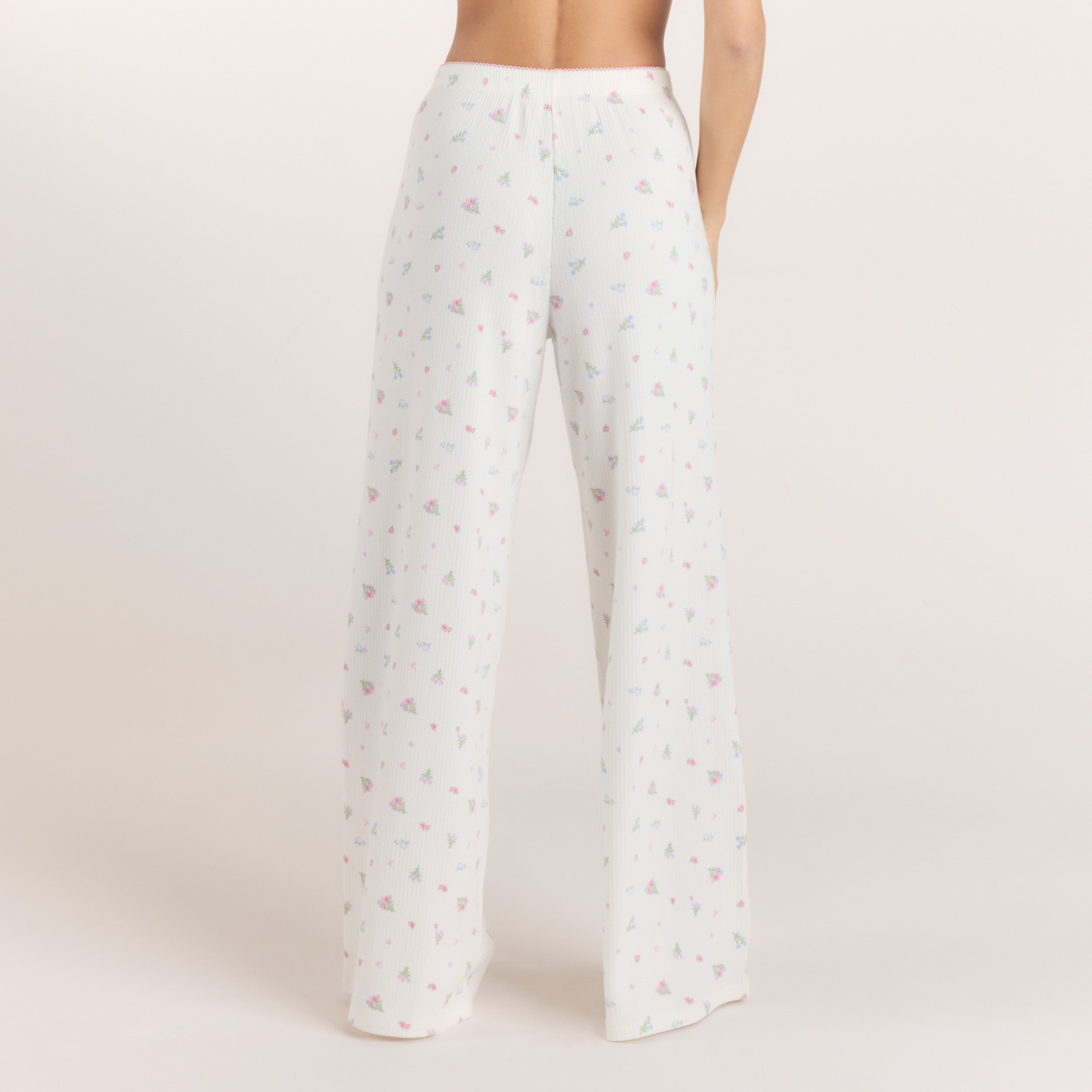 Ribbade Pyjamabyxor - Blommig Vit alternate
