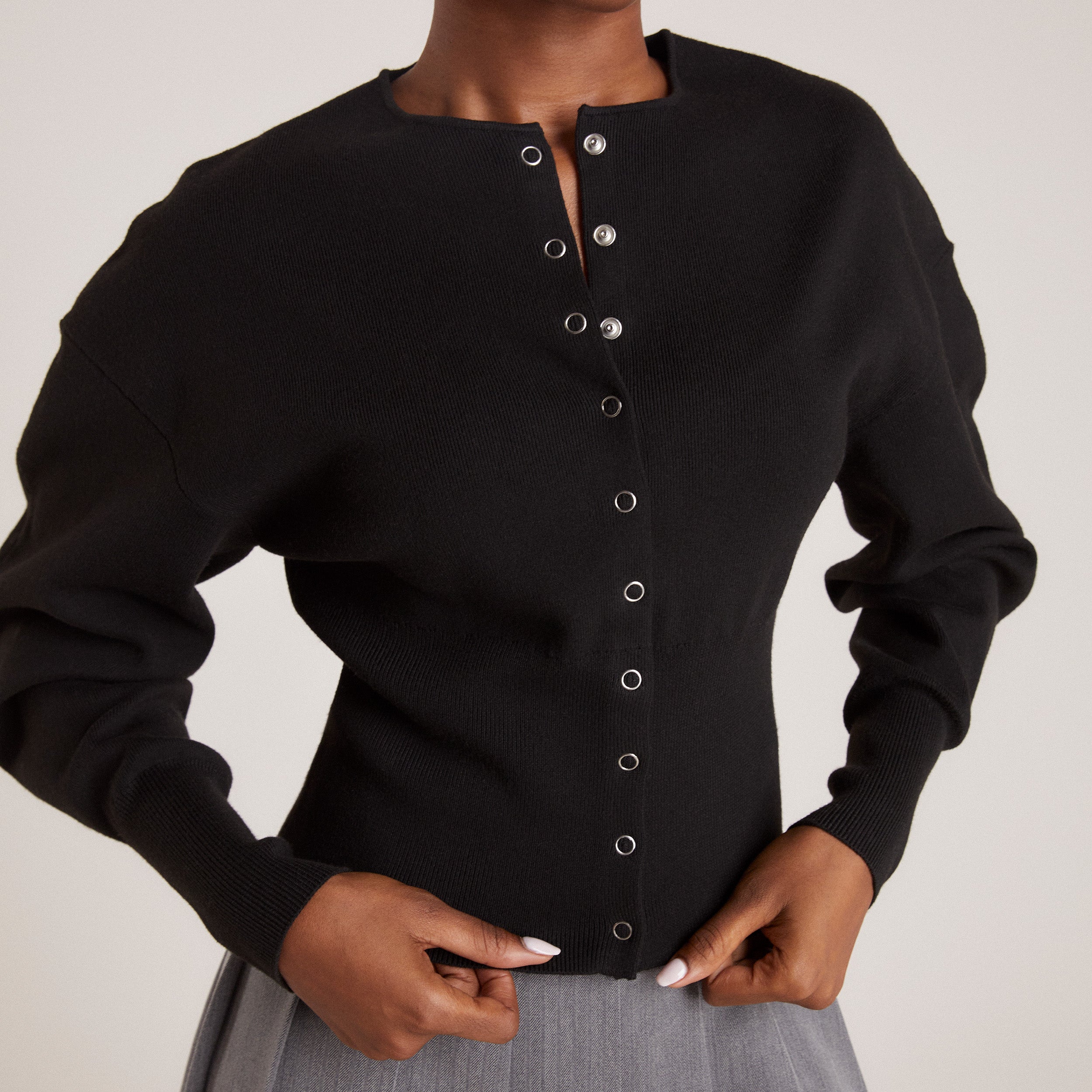 Figursydd Cardigan | Fitted Cardigan - Black