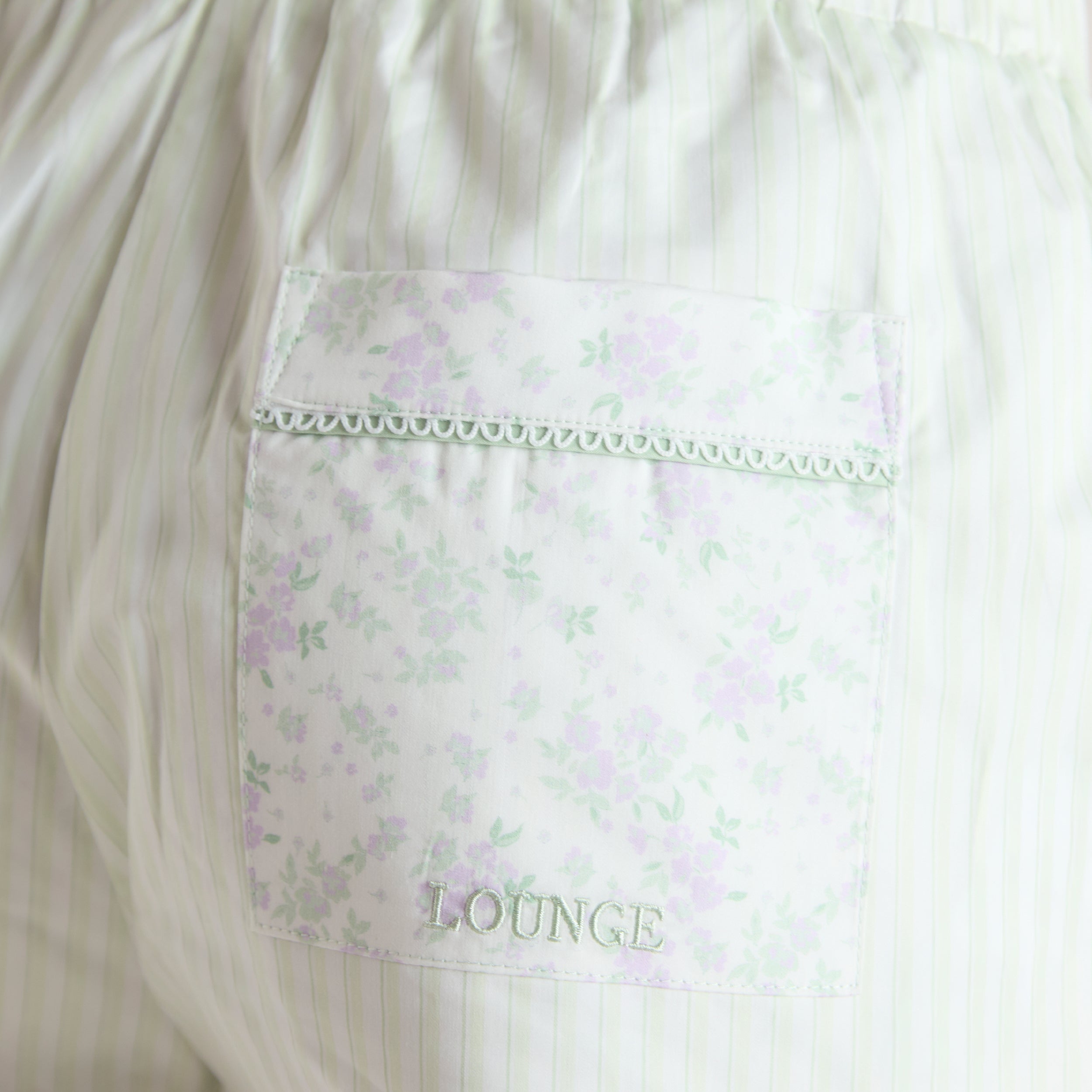 Bloom & Stripe Pyjama Shorts | Bloom & Stripe Pyjama Shorts - Salviagrön