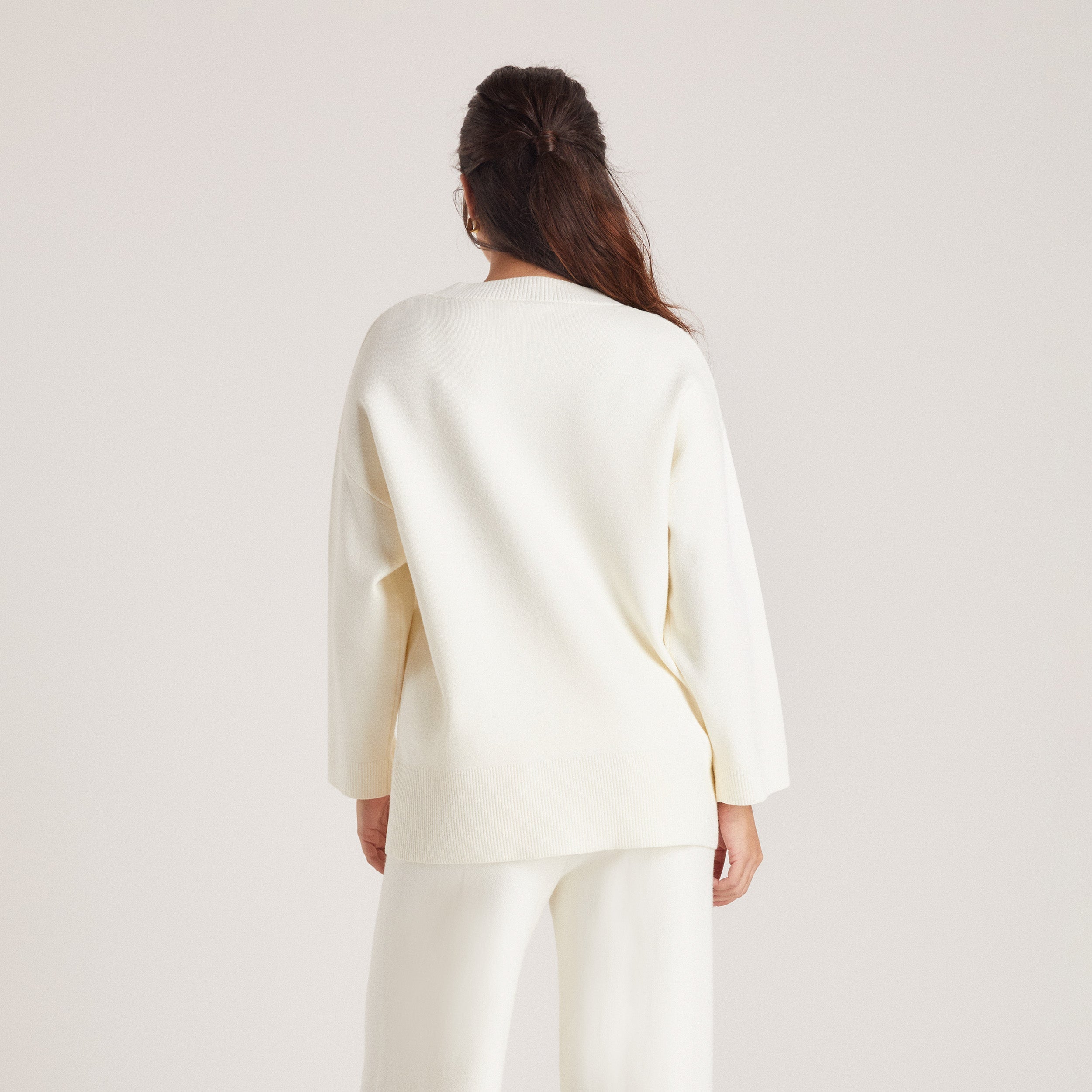 Stickad Tröja med rund hals | Knitted Crew Neck Jumper - Creme