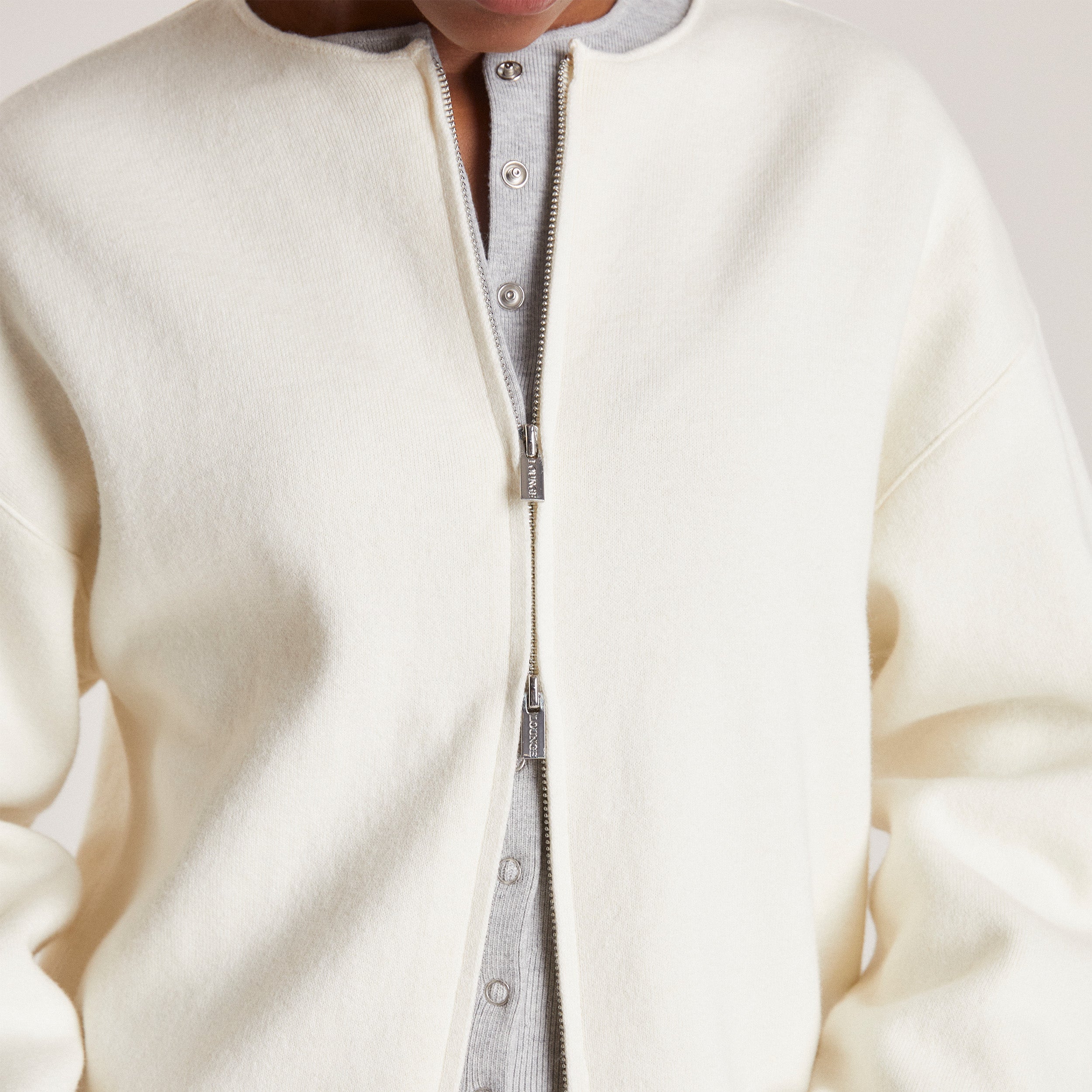 Cardigan med Dragkedja | Zip-Up Cardigan - Creme
