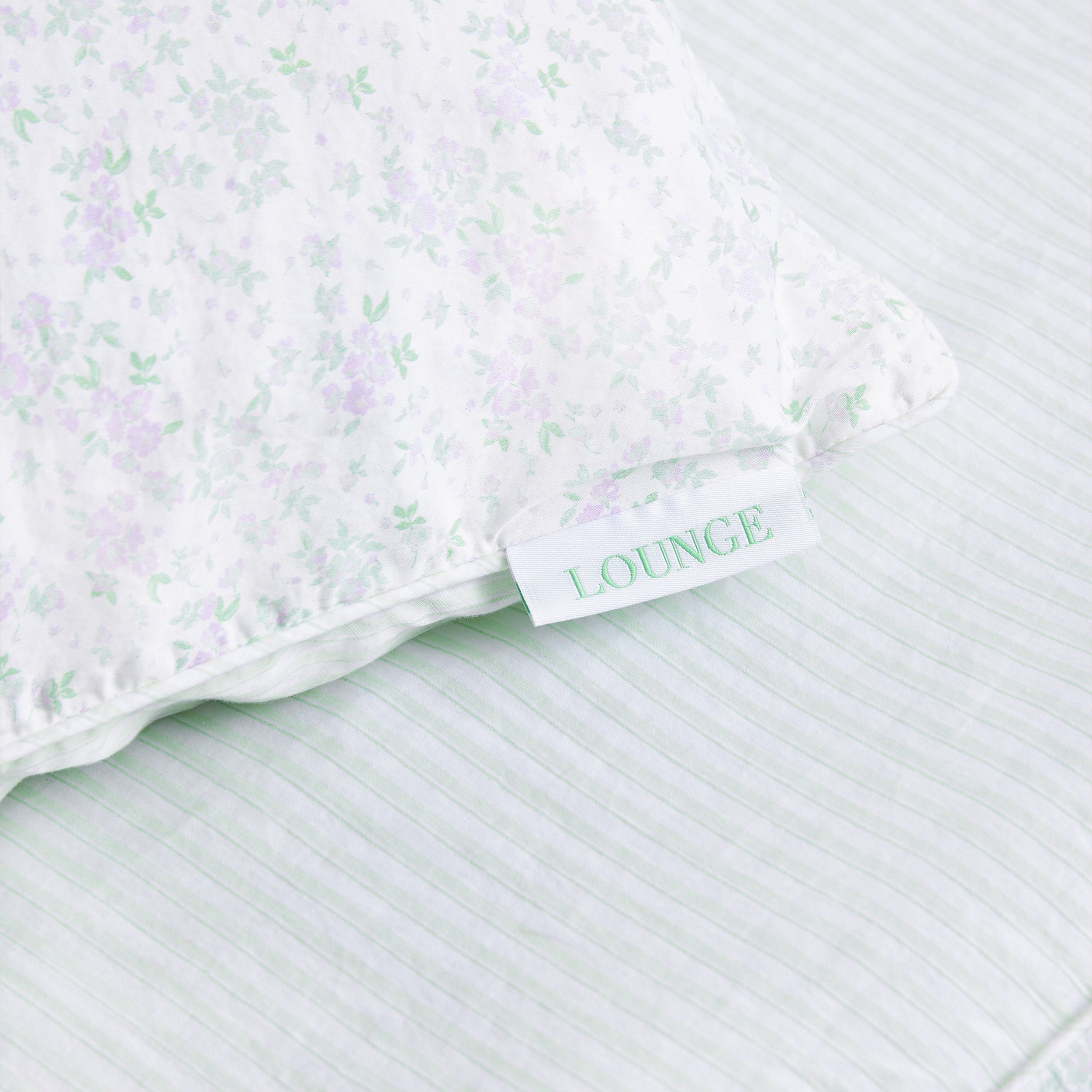 Bloom & Stripe Vändbar Påslakan | Bloom & Stripe Vändbar Påslakan - Salviagrönt Blommönster