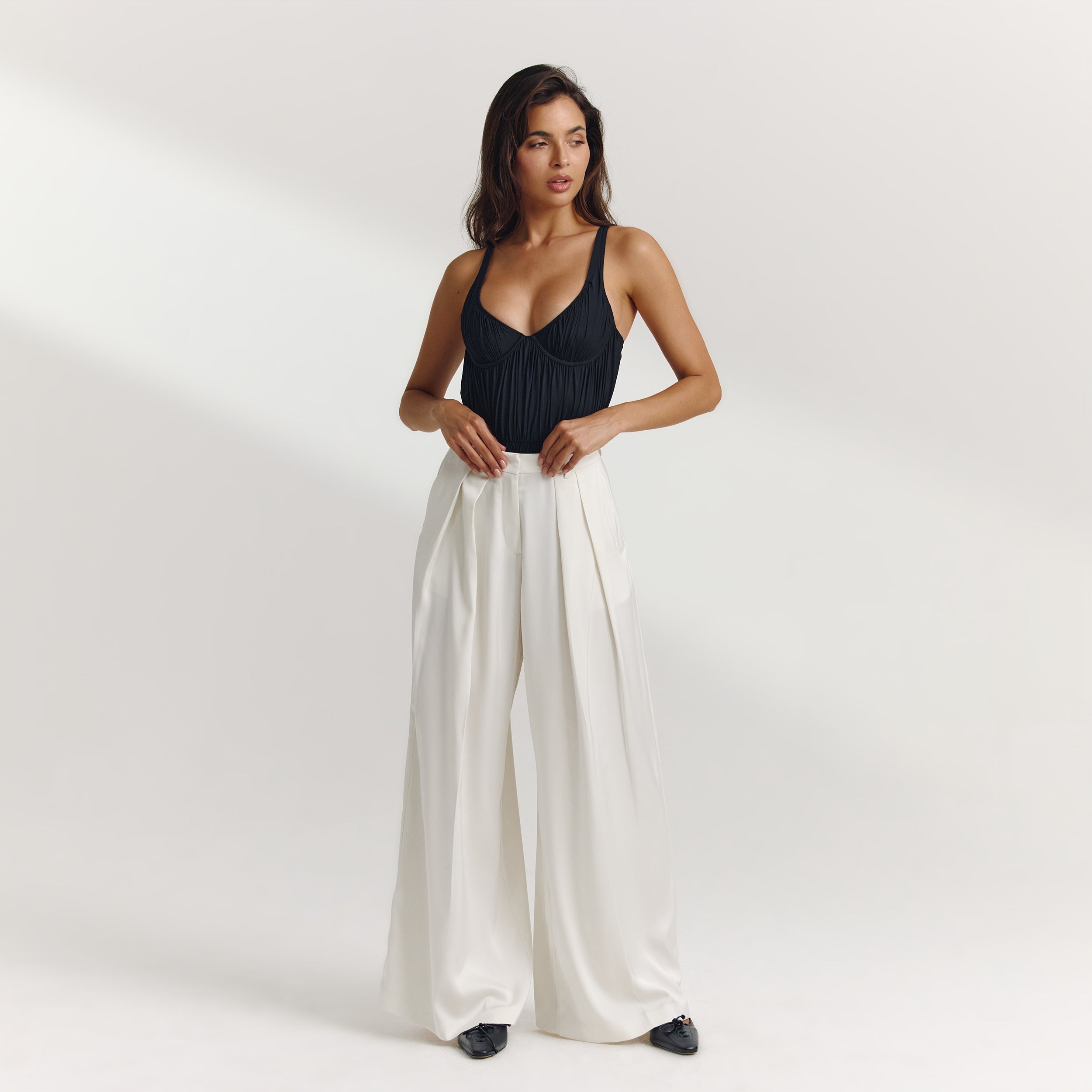 Plisserad Bodysuit i Mesh | Plisserad Bodysuit i Mesh - Svart