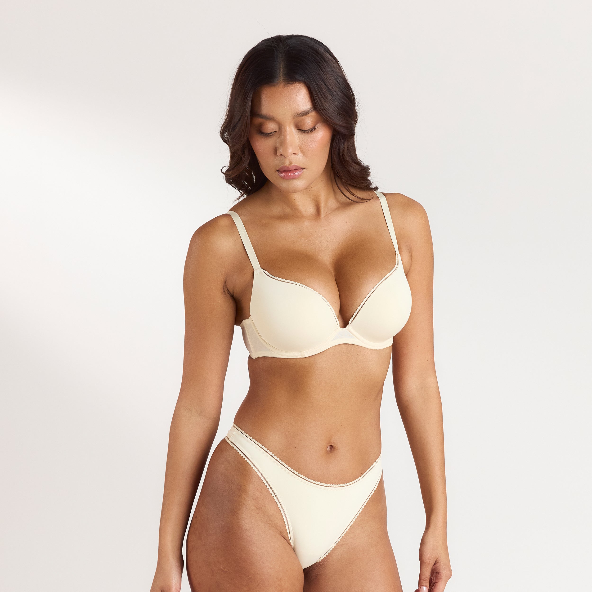 Comfort Hög Push-Up BH | Comfort Hög Push-Up BH - Latte