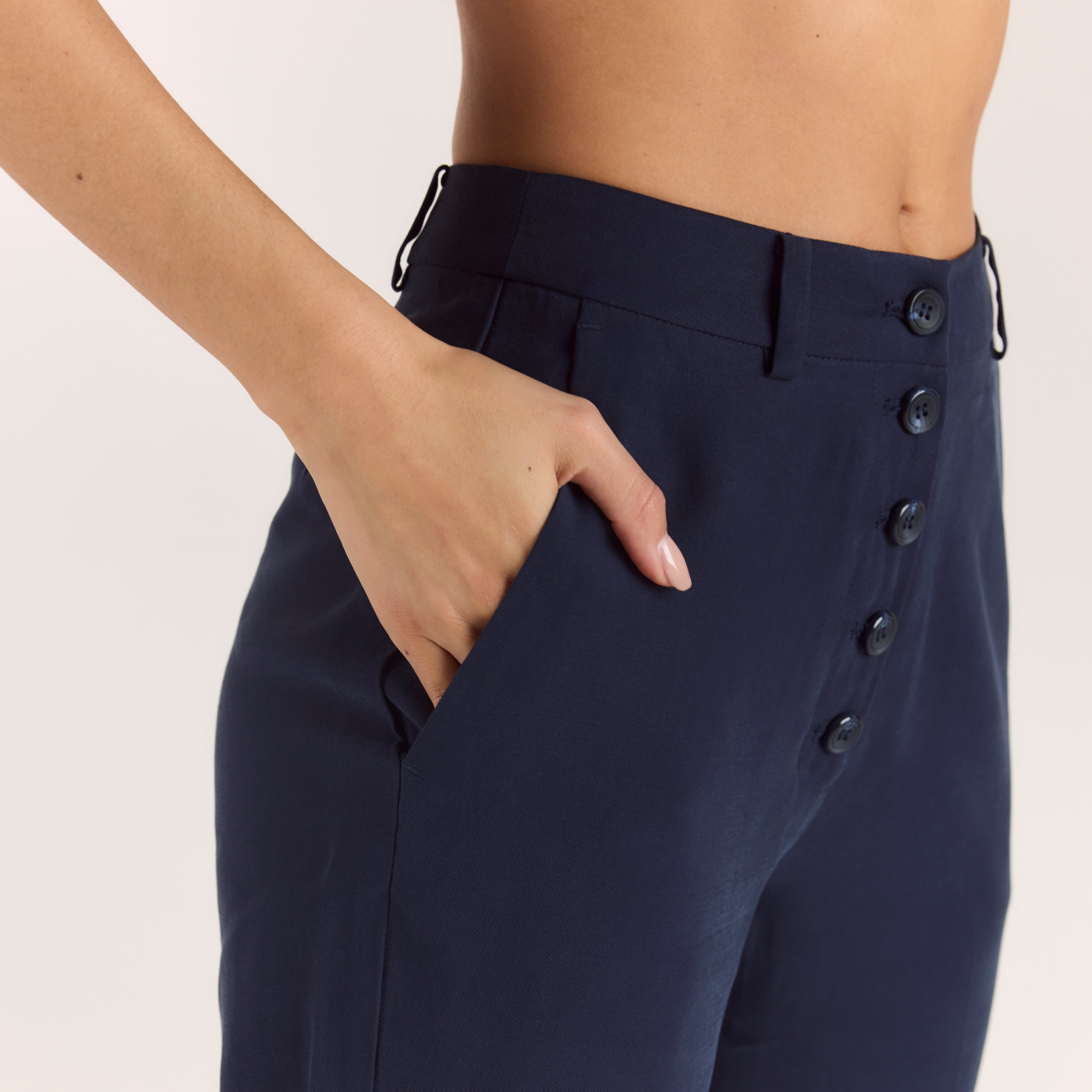 90-talsbyxor med raka ben | 90-talsbyxor med raka ben - Marinblå